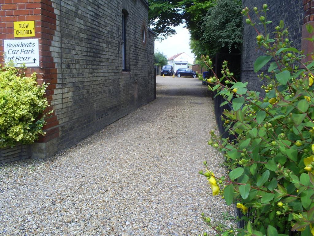 Fairways Guest House CBG Exterior foto