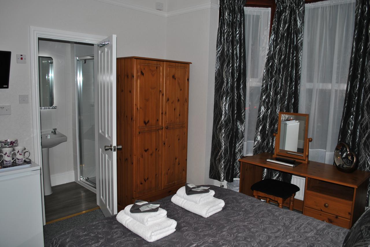 Fairways Guest House CBG Exterior foto